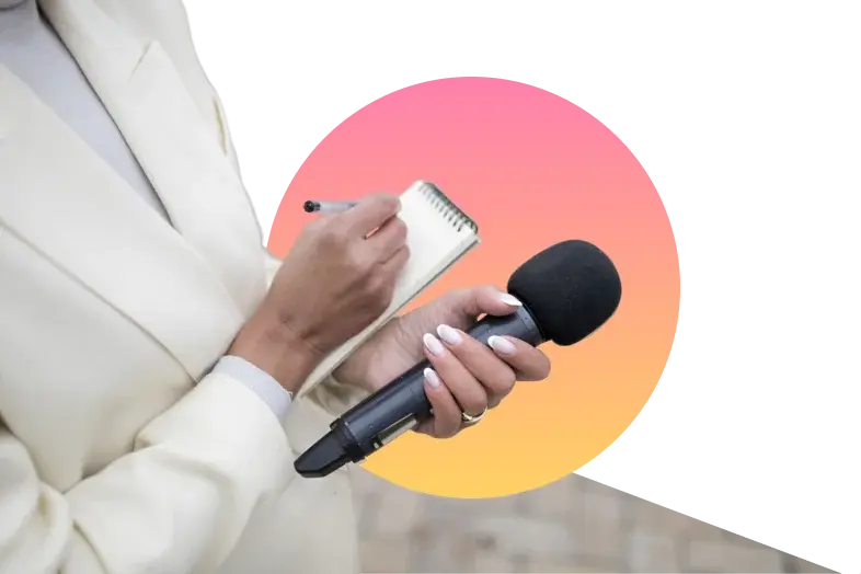 Blog-Girl-With-Laptop